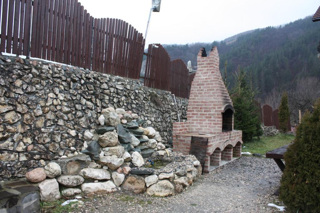 Complex La Valtoare Bran  Exterior photo