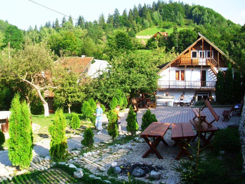Complex La Valtoare Bran  Exterior photo