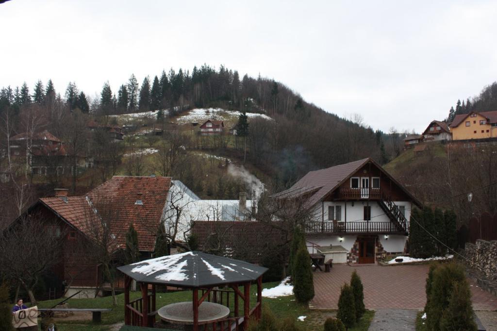 Complex La Valtoare Bran  Exterior photo
