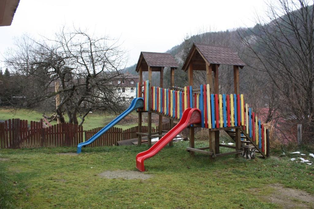 Complex La Valtoare Bran  Exterior photo